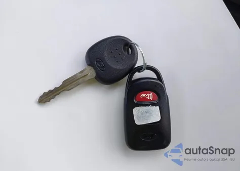 2017 Hyundai Elantra Se z USA, uszkodzony, nr VIN 5NPD74LF9HH101735